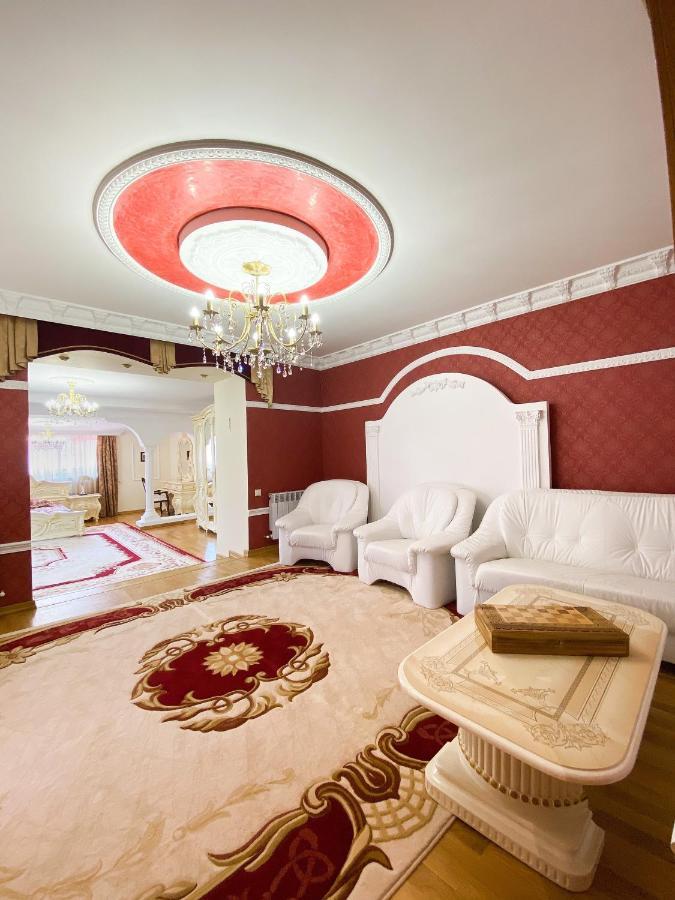 Петрос Family Hotel Jaremcze Zewnętrze zdjęcie