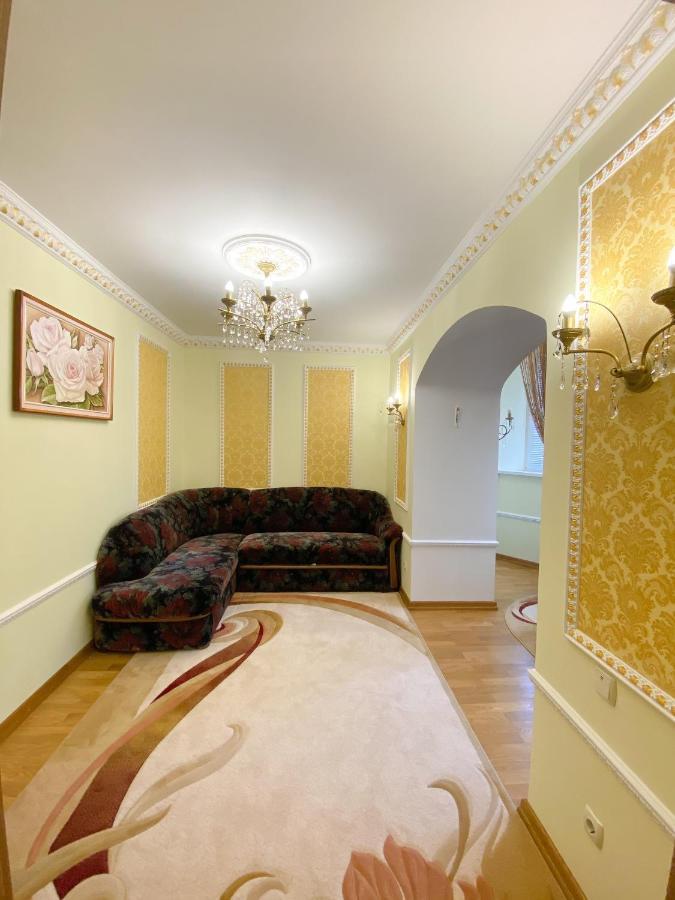 Петрос Family Hotel Jaremcze Zewnętrze zdjęcie