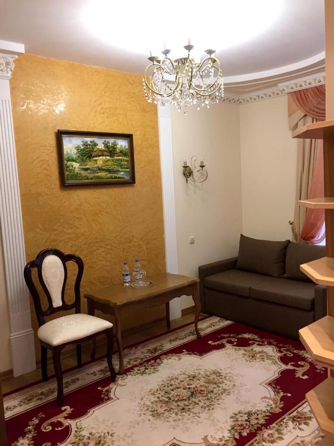 Петрос Family Hotel Jaremcze Zewnętrze zdjęcie